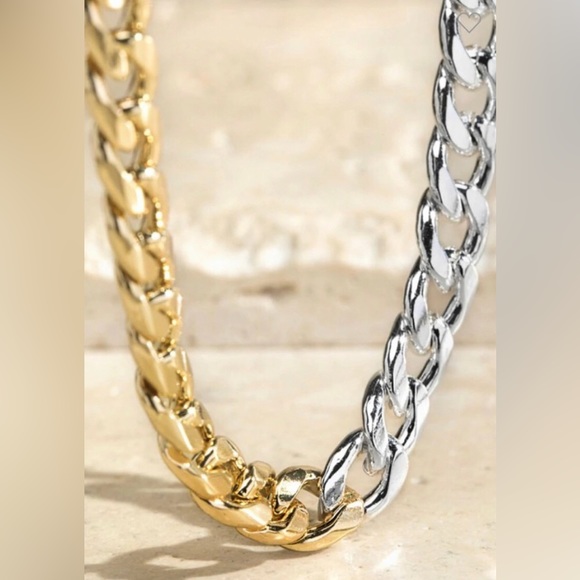 Two Tone Chain Link Necklace - Picture 2 of 3
